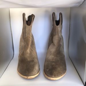 NIB Josie Monte Suede Booties 39.5